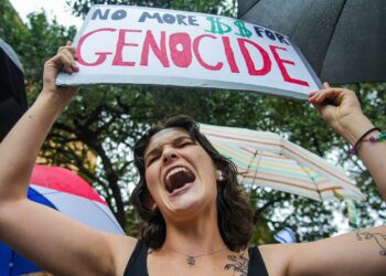 GOP officials say states could punish colleges that divest from Israel. Could they?