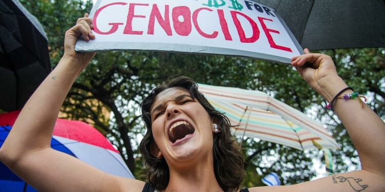 GOP officials say states could punish colleges that divest from Israel. Could they?