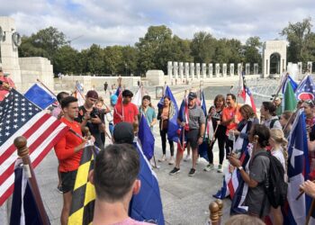 Man raises money for veterans by running 50 marathons across US — that journey ends in DC