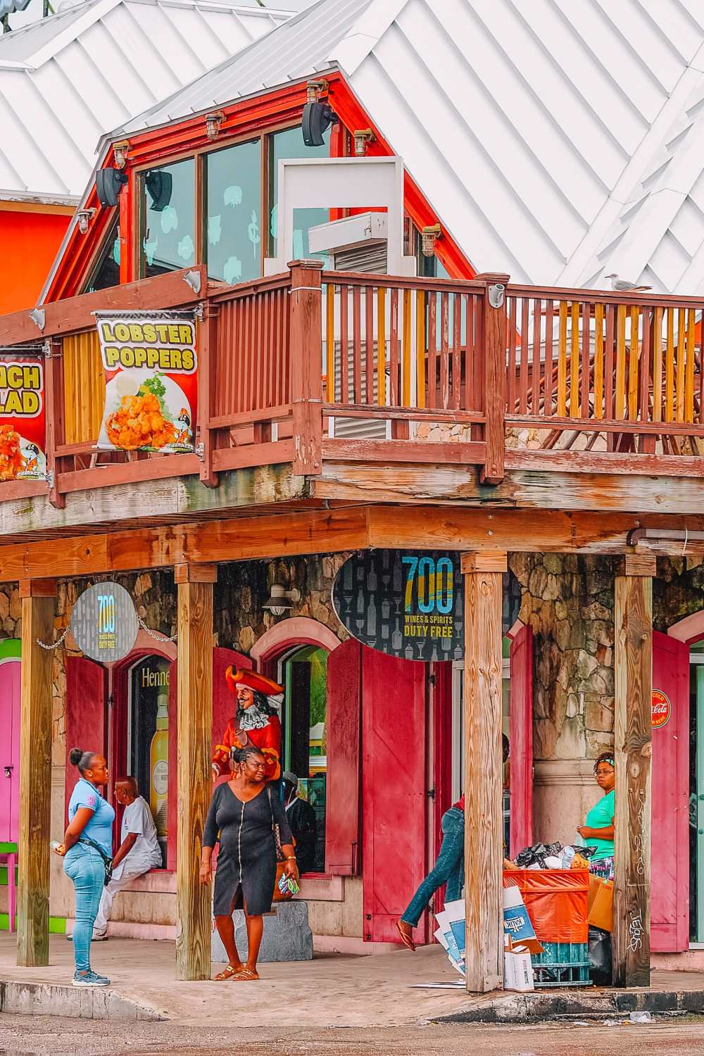 Best Things To Do In Nassau Bahamas Straw Market