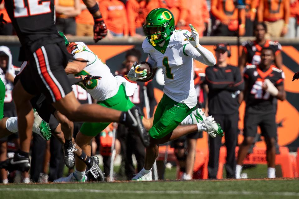 Oregon wide receiver Traeshon Holden carries the ball as the Oregon State Beavers host the Oregon Ducks Saturday, Sept. 14, 2024 at Reser Stadium in Corvallis, Ore.