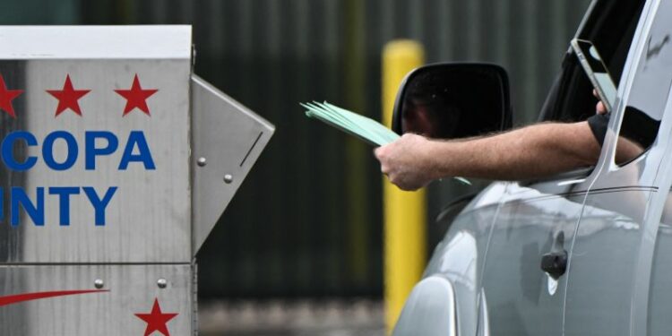 Arizona officials race to fix ‘clerical error’ for voters who haven’t proved citizenship