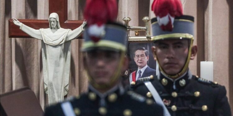 Peru’s coup regime imposes national mourning for ex-dictator Alberto Fujimori