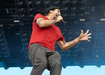 Deftones Announce 2025 North American Tour with The Mars Volta