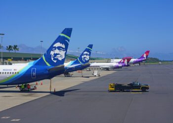 Alaska Airlines and Hawaiian Airlines merger approved by US regulators