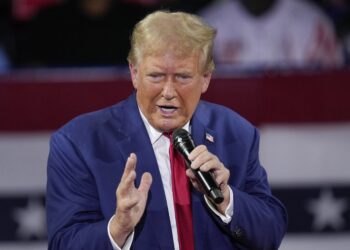 Trump says he will make Chines auto imports from Mexico 'Unsellable'