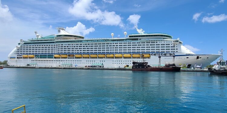 Royal Caribbean Adds New Dominican Cruise Port to Itineraries