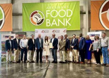 Arkansas rice industry donates over 284,000 pounds of rice in honor of Rice Month