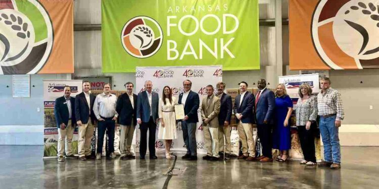 Arkansas rice industry donates over 284,000 pounds of rice in honor of Rice Month