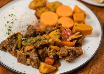 Aruba’s Eclectic Cuisine Stems From A Cultural Melting Pot