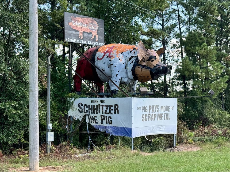 'The Pig' painted in Alabama Crimson Tide colors.