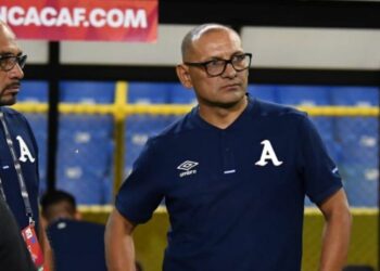 El entrenador de Alianza hace importante exigencia a las nuevas autoridades del futbol de El Salvador
