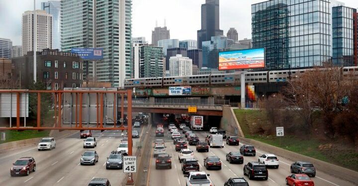 U.S. moves to ban Chinese software, hardware from all vehicles in America - National