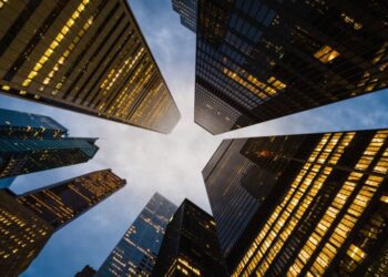 3 Top REITs in Canada for Trustworthy Dividends