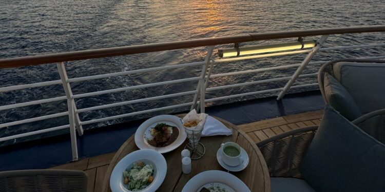 A Black Girl's Guide To Booking Your First Foodie Cruise