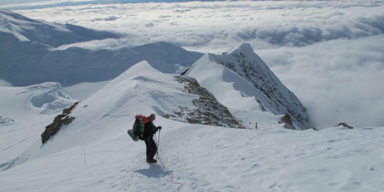 Ice cores show pollution's impact on Arctic atmosphere
