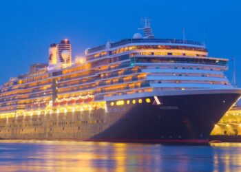 Menus Unveiled for Holland America’s Holiday Voyages