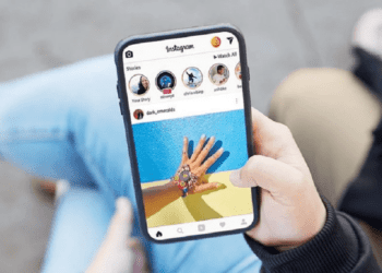 WHAT PERCENTAGE OF INSTAGRAM USERS ARE FEMALE IN 2024? (DEMOGRAPHICS) 2024