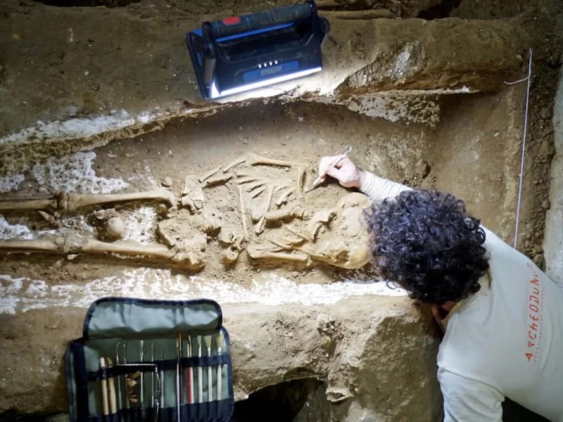 Man discovered a skeleton in his basement and found 38 Late Antique tombs and 10 Merovingian sarcophagi