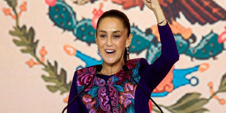 Diplomatic row over Mexico's refusal to invite Spanish king for president's inauguration – Firstpost