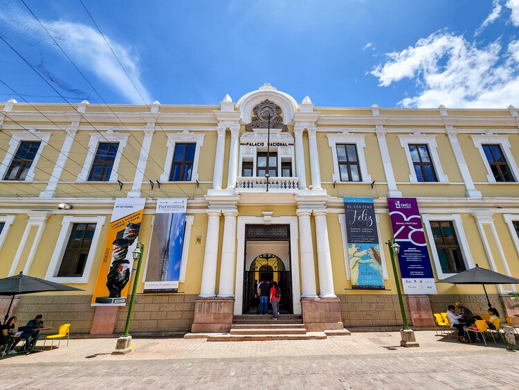 Tegucigalpa Architecture City Guide: 18 Landmarks to Explore the Capital of Honduras - Image 14 of 19