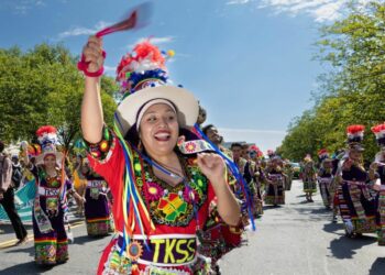 Fiesta DC brightens Pennsylvania Avenue this weekend with food, music and dance