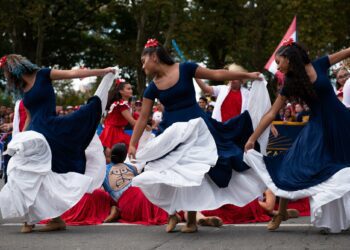 Things to do near Philly: Pet Fest, Delaware River Fest, Puerto Rican Day Parade