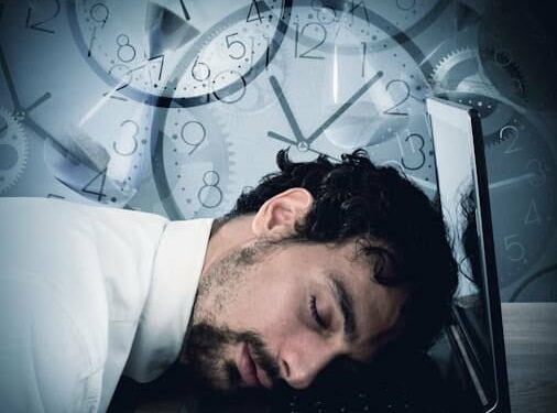 Florida On The List of America's Most Sleep-Deprived States, According to New Study