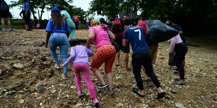 Braving the Darien jungle to flee Maduro's Venezuela