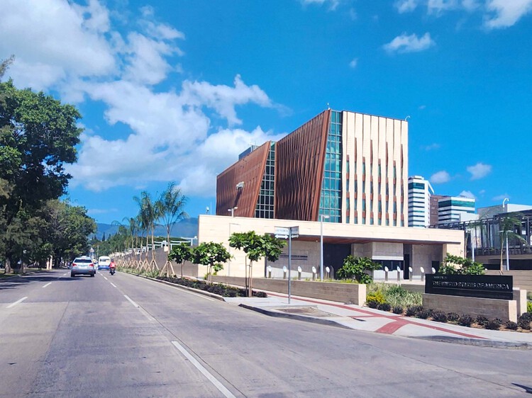 Tegucigalpa Architecture City Guide: 18 Landmarks to Explore the Capital of Honduras - Image 3 of 19