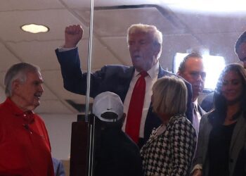 Trump arrives at Alabama-Georgia game to chants of 'USA,' 'Four more years'