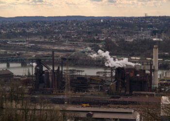 In the Fight to Decide the Fate of US Steel, Climate and Public Health Take a Backseat to Politics