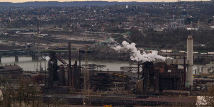 In the Fight to Decide the Fate of US Steel, Climate and Public Health Take a Backseat to Politics