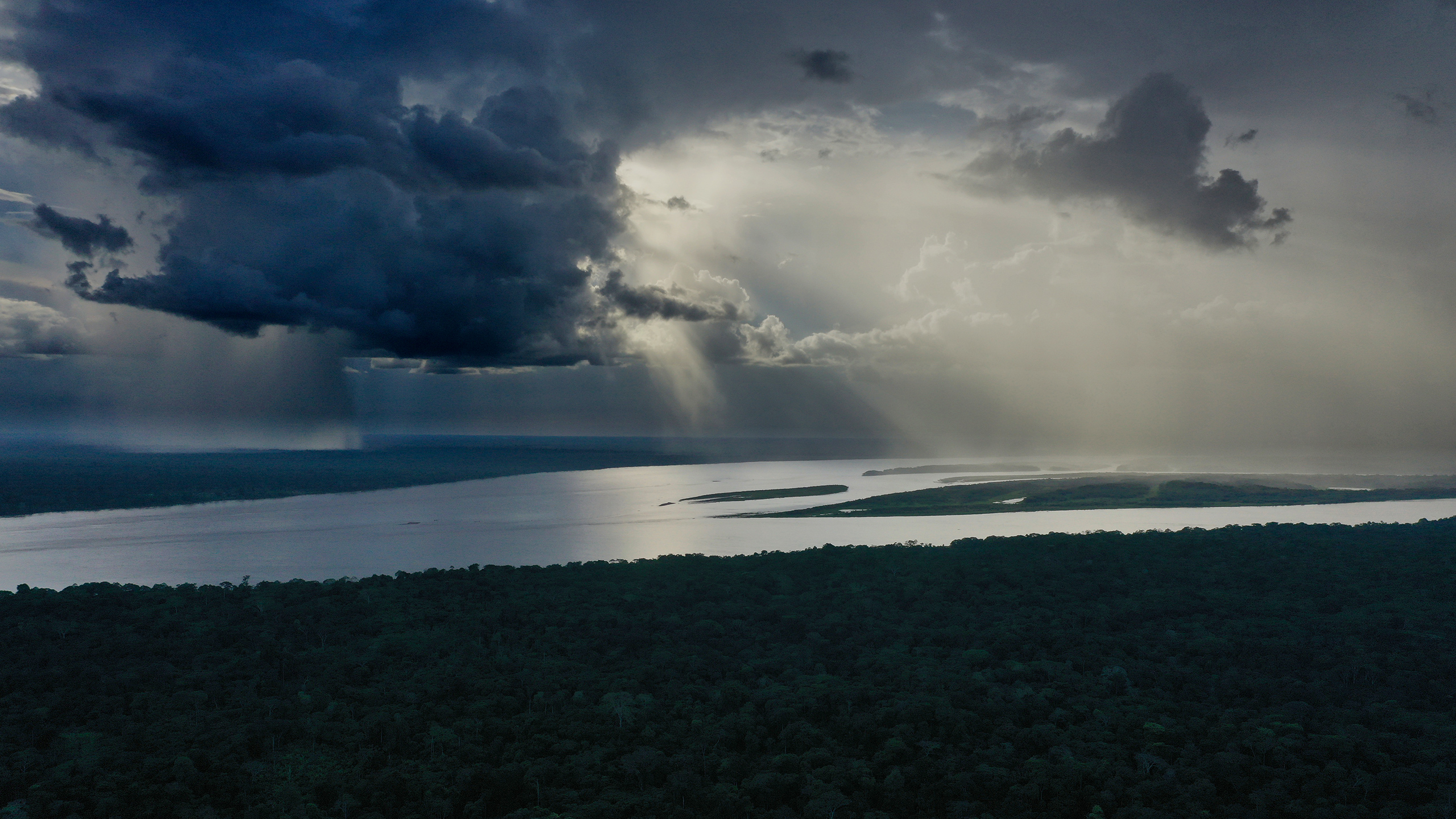 Rainfall over the Amazon river. Photo by Rhett A. Butler