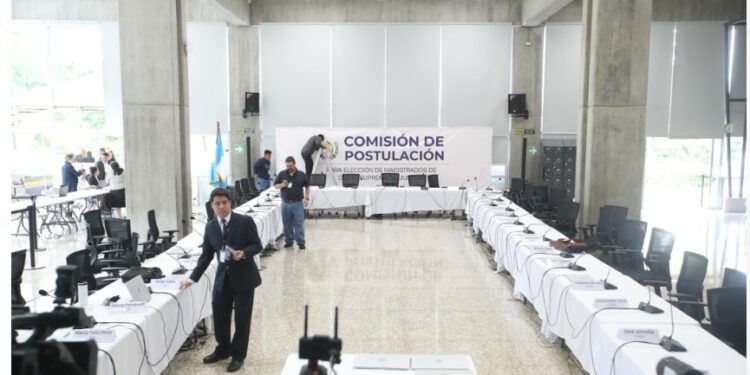 Human Rights pide una elección de jueces transparentes en Guatemala
