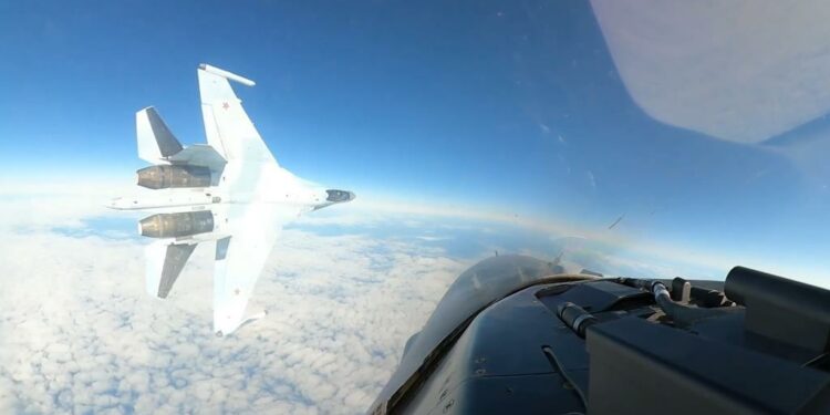 Russian Su-35 nearly collides with US F-16 during Alaska intercept | News