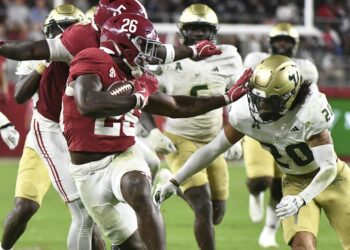 29 Things I Noticed In Alabama's 42-16 Win Over South Florida