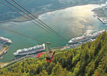 Alaska cruise conundrum: How Juneau is managing the crowds: Travel Weekly
