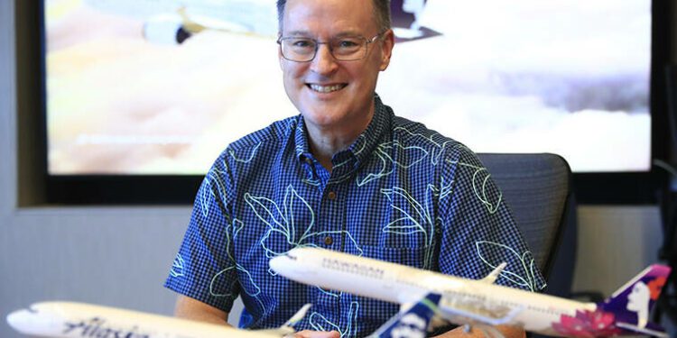 Alaska sews up $1.9B Hawaiian merger