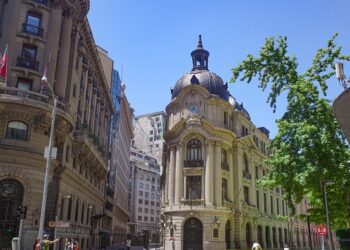 santiagochile-26nov2023edificiodelabolsa