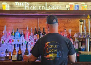 America’s Best Restaurants Visits Pickled Loon Bar & Grill in Downtown St. Cloud Today