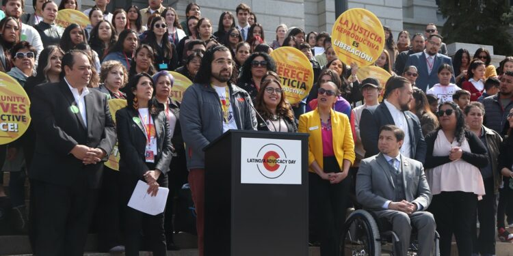 Annual Poll Finds Colorado Latinos Leaning Left, Worrying About Rising Costs, Affordable Housing