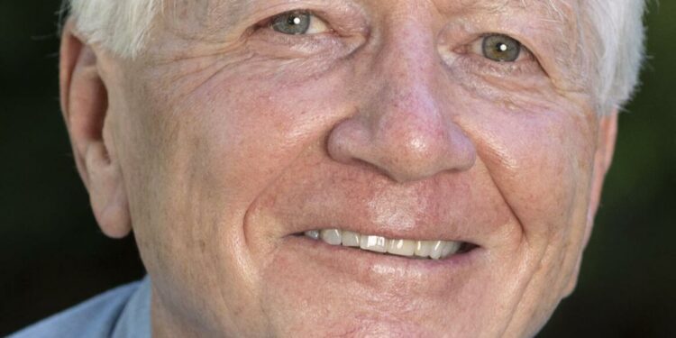 Arizona's independents may get a bigger voice