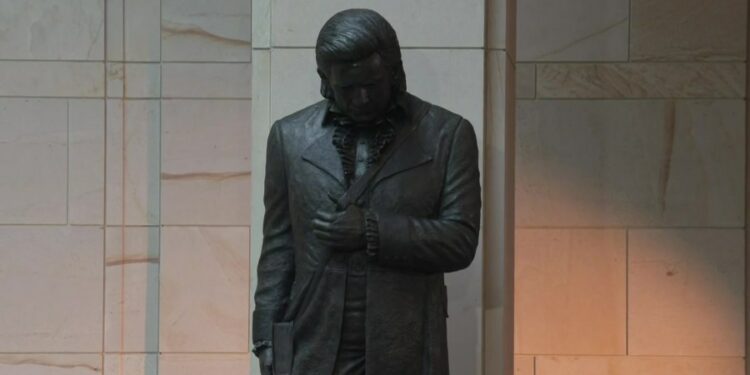 Arkansas students ‘stunned’ at unveiling of Johnny Cash statue in D.C.