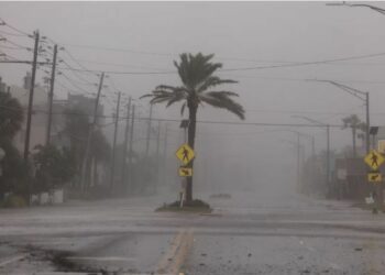Au moins 33 morts dans quatre Etats américains, après le passage de l'ouragan Hélène rétrogradé en tempête tropicale