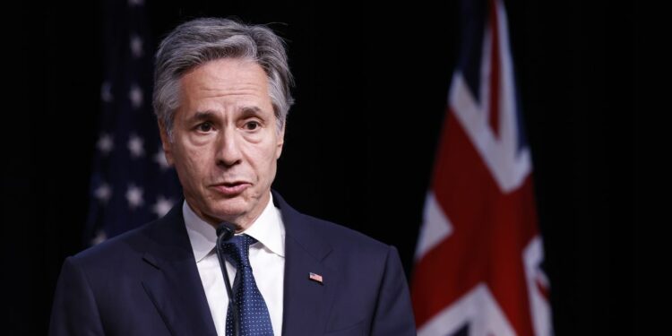 Blinken visits a Haiti wracked by corruption, gangs