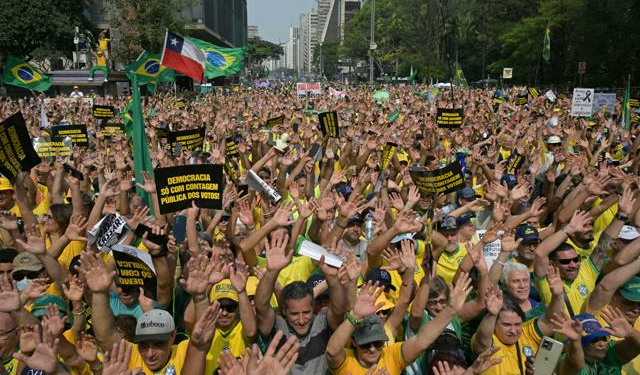 Brazil's Right Rallies For 'Freedom' After X Suspended
