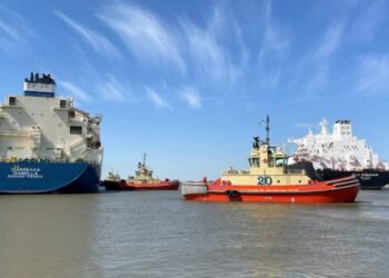 Canada and Mexico target Asian LNG markets while US projects paused