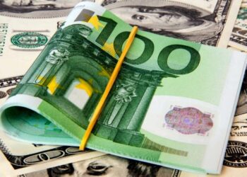 Currency Exchange Rates in Cuba's Informal Market: USD, EUR, and MLC