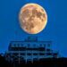 Daily Hampshire Gazette - Harvest moon preview: Supermoon, partial lunar eclipse will be on display Tuesday
